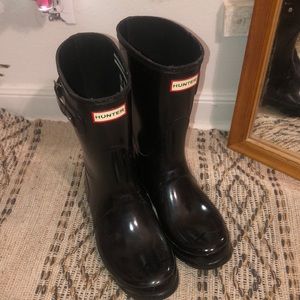 Hunter womens short glossy boots
